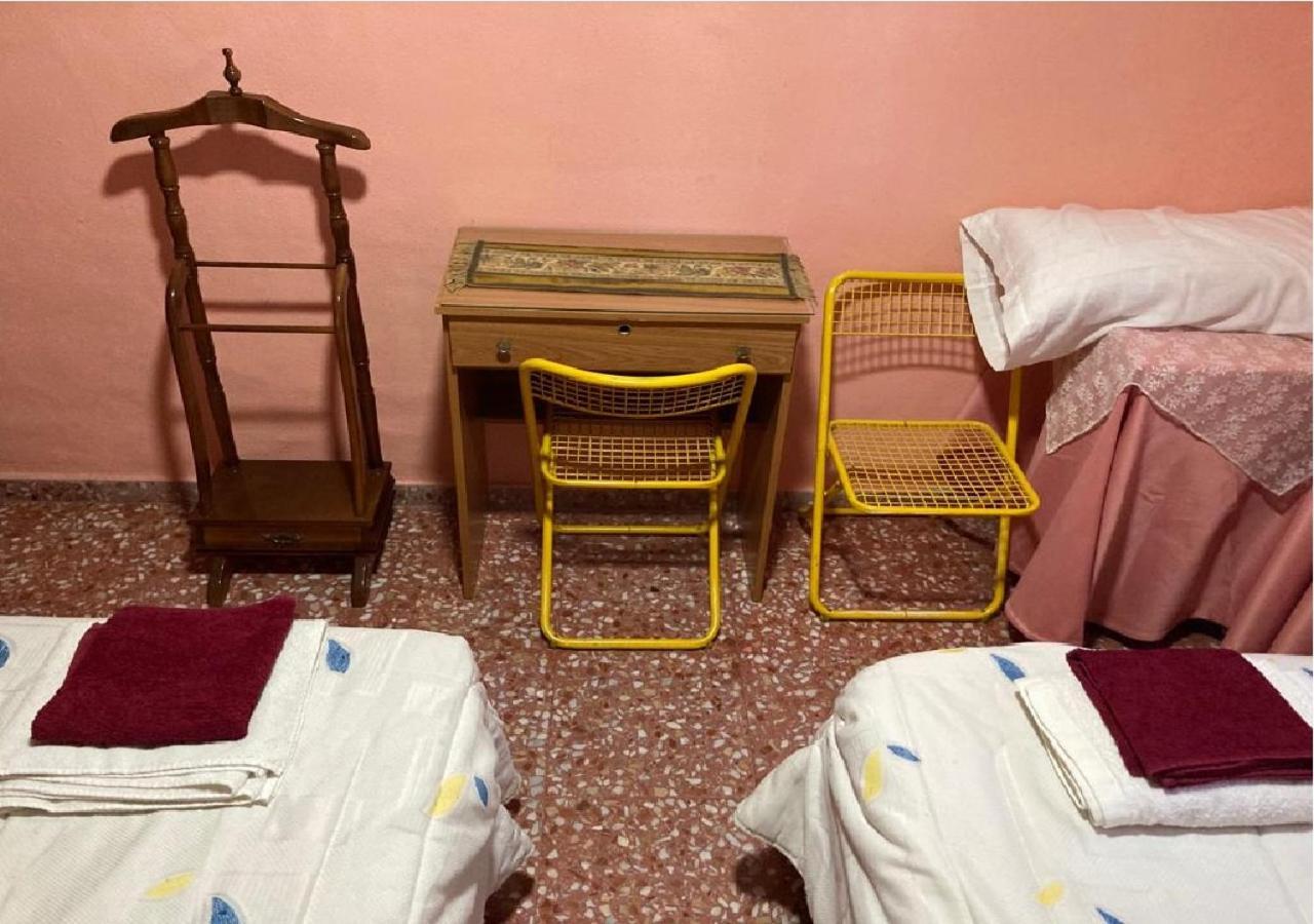 Habitacion En Casa Rural Particular El Palomar Вільєна Номер фото